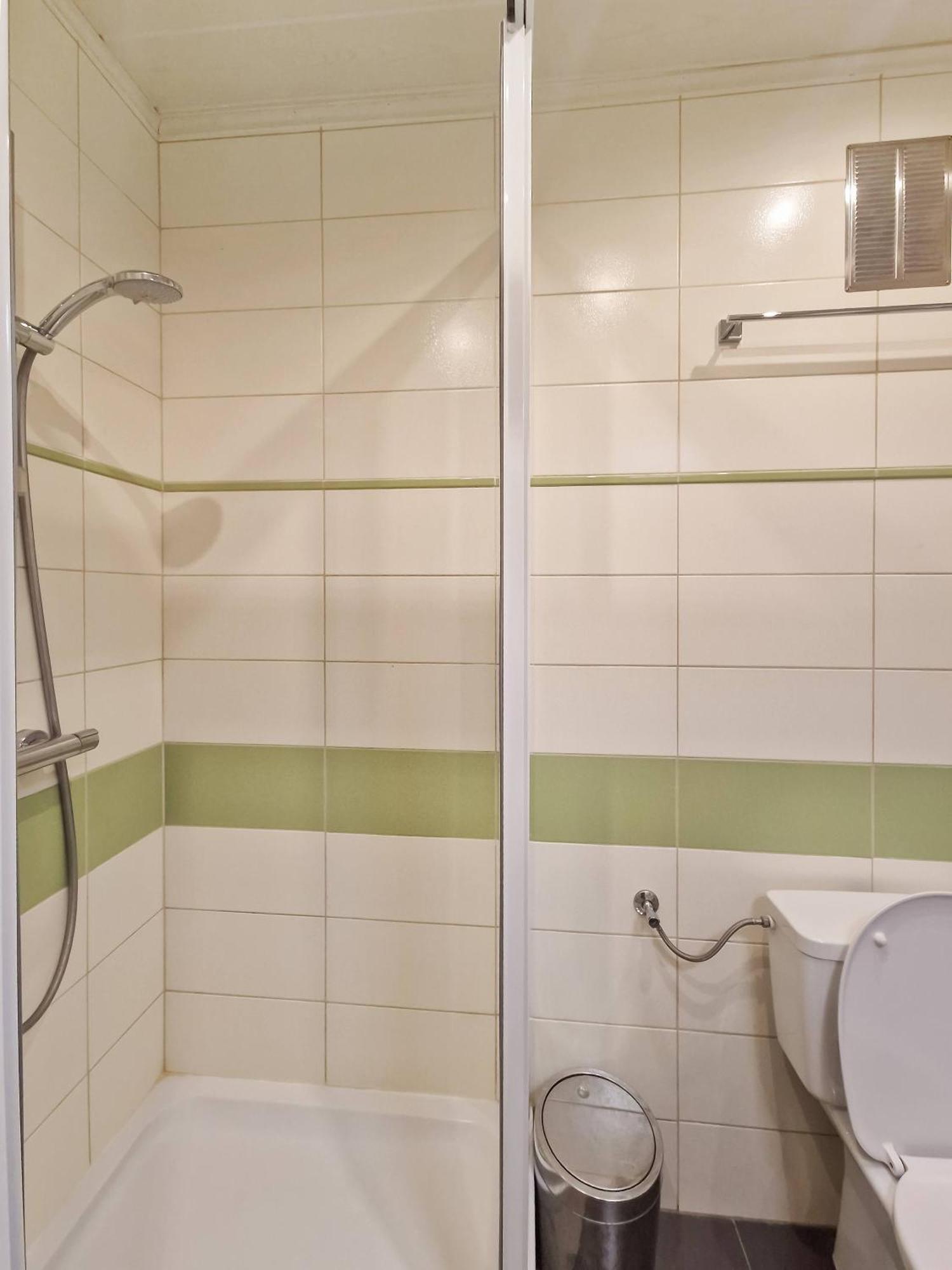 Josef Wolfik Strasse 10 Apartment Stockerau Quarto foto