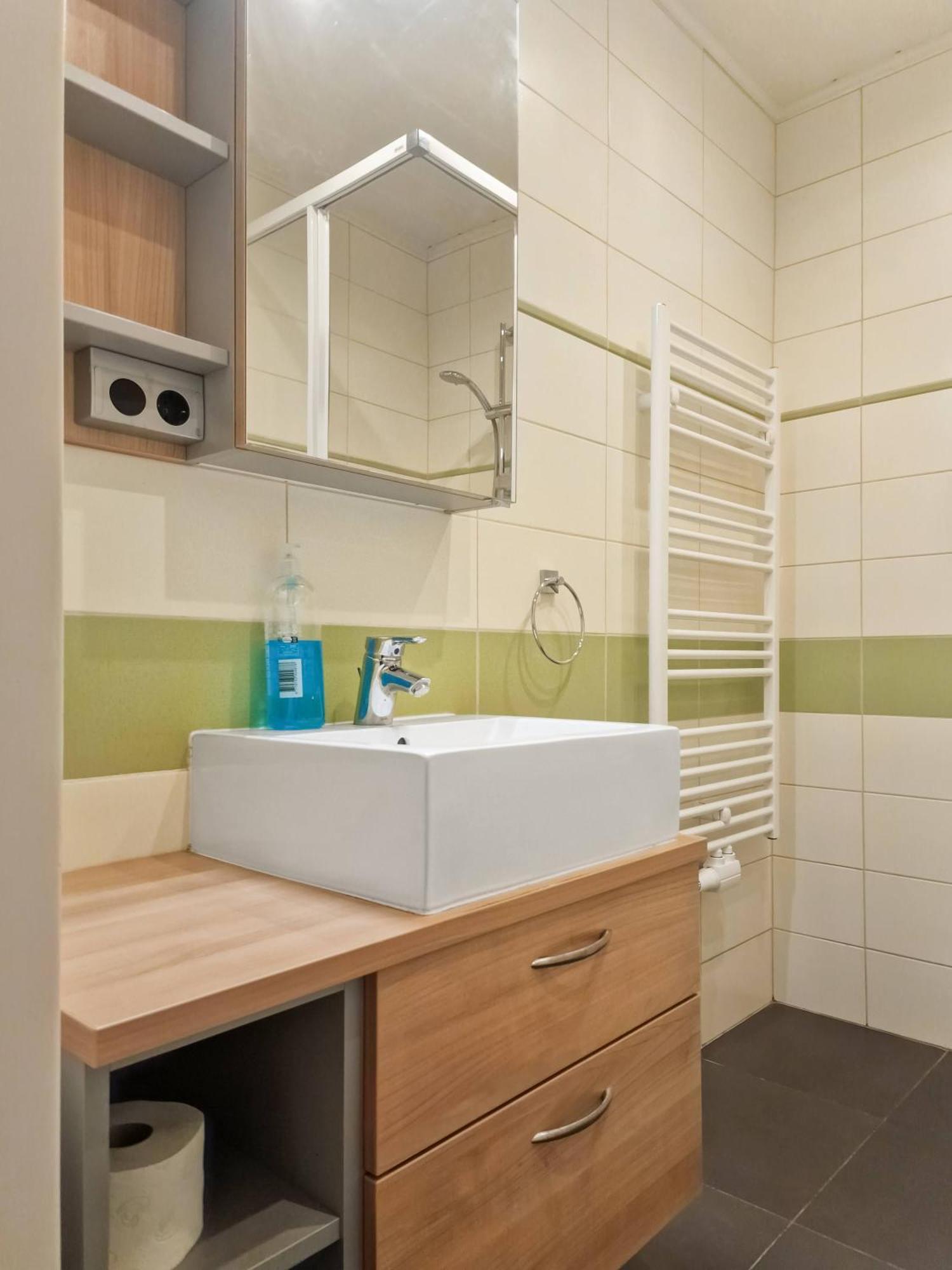 Josef Wolfik Strasse 10 Apartment Stockerau Quarto foto